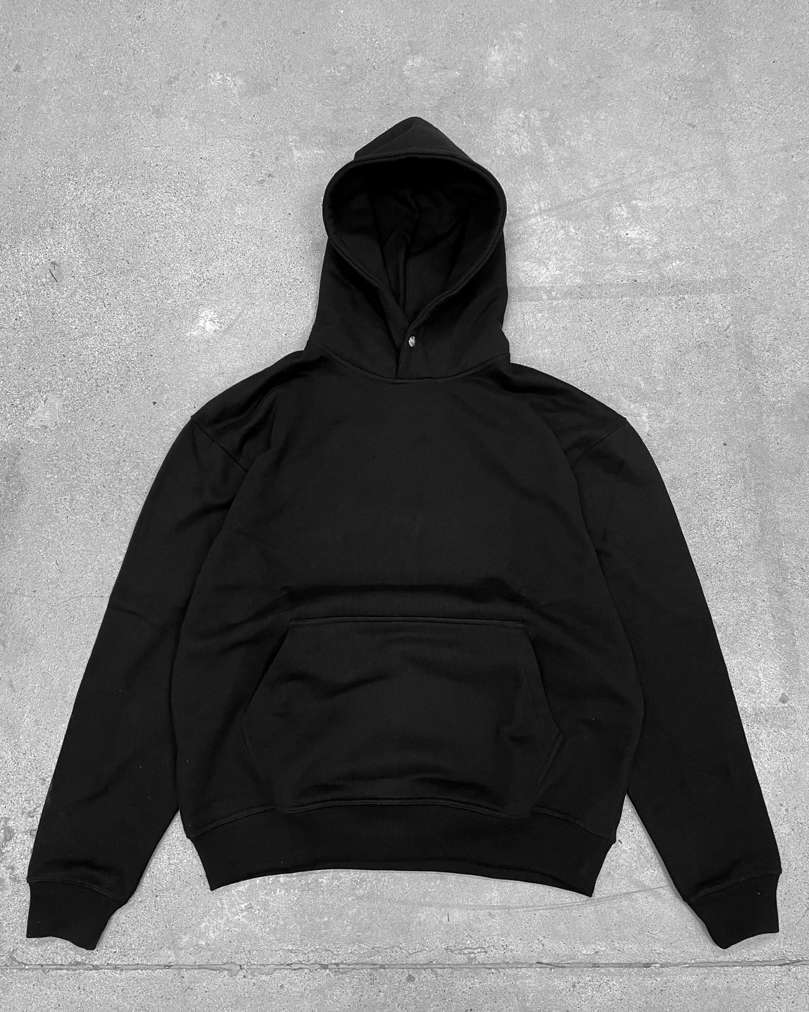 SNAP CLOSURE HOODIE - JET BLACK